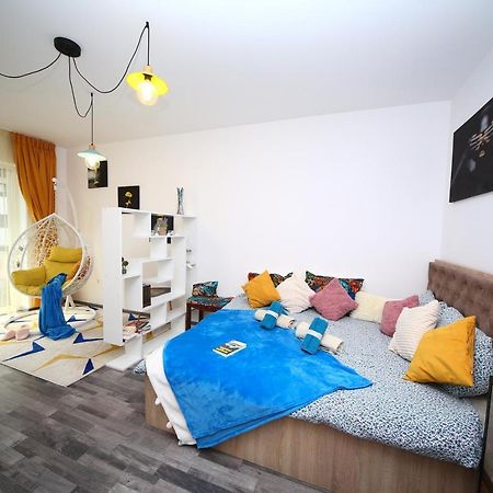 B&M Apartment Braşov Eksteriør billede