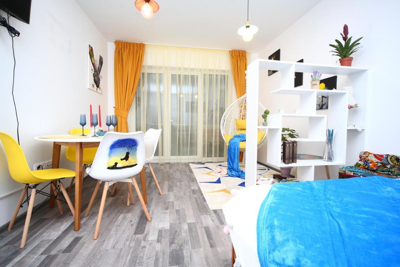 B&M Apartment Braşov Eksteriør billede
