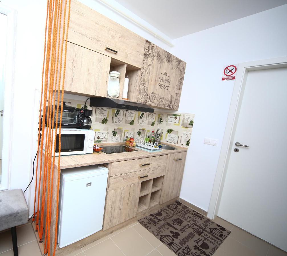 B&M Apartment Braşov Eksteriør billede