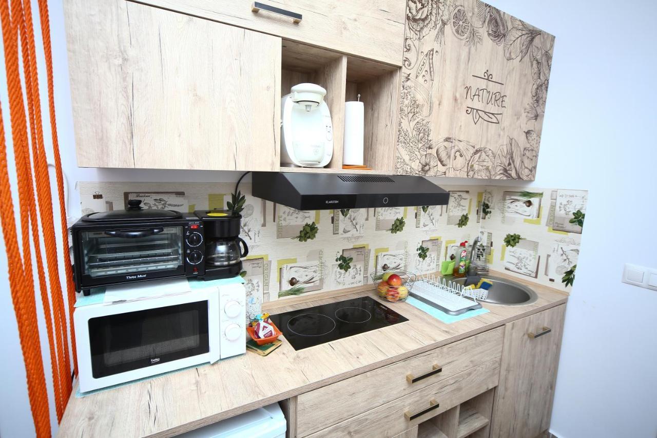B&M Apartment Braşov Eksteriør billede