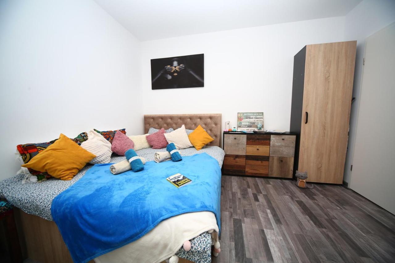B&M Apartment Braşov Eksteriør billede